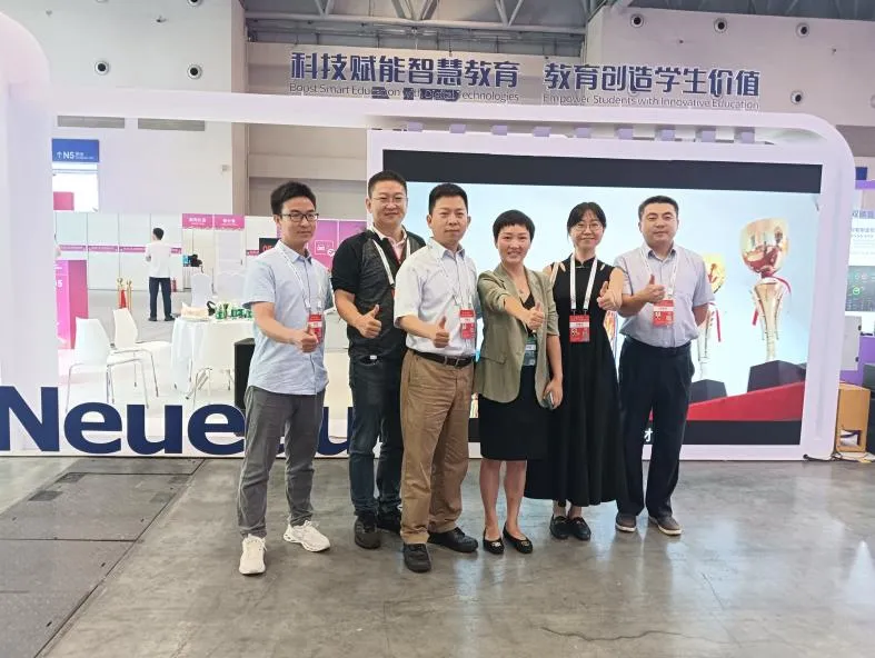 助力第二届“一带一路”国际技能大赛智能汽车软件技术表演赛顺利举办